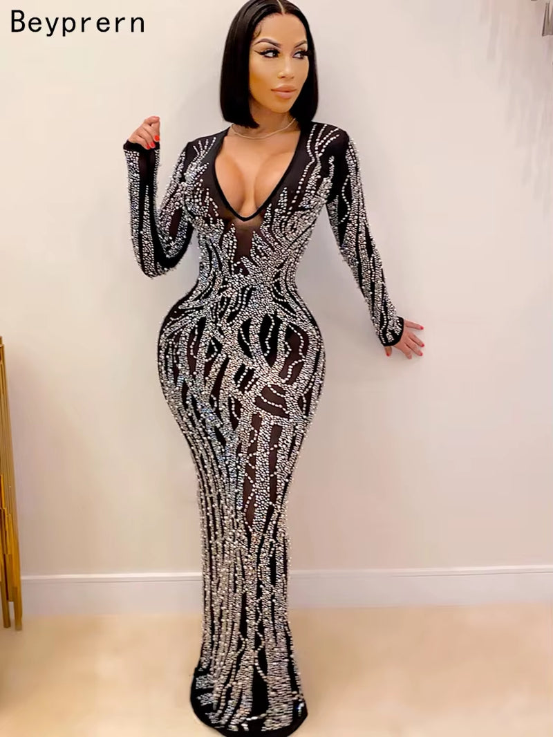 Gorgeous Crystal Gown for Womens Beautiful Deep V Neck Rhinestone Maxi Dress Sexy Clubwear Special Occasion Outfits